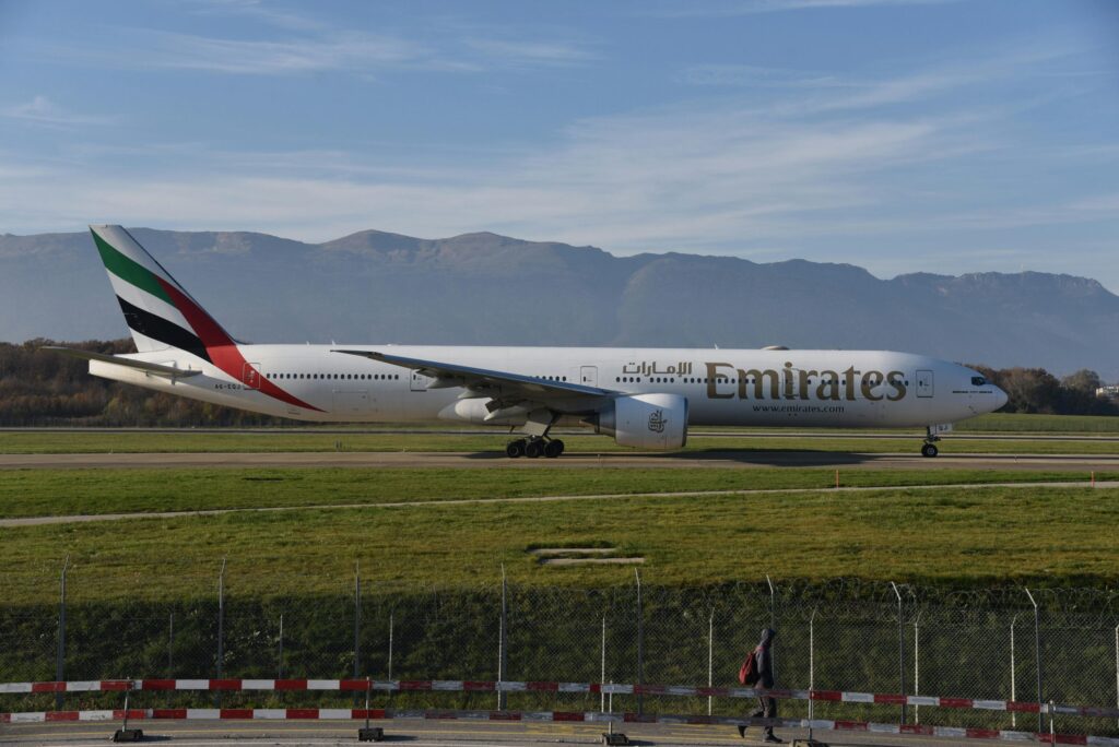 Emirates: Η πρώτη αεροπορική εταιρεία παγκοσμίως που παρέχει υπηρεσίες σε επιβάτες με αυτισμό