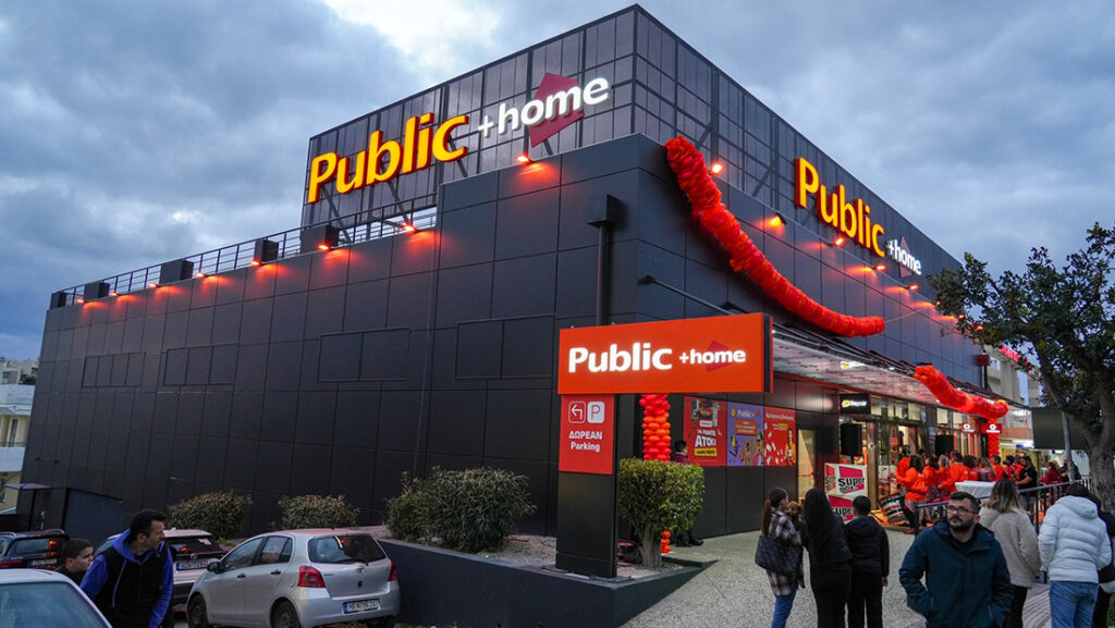 Ο όμιλος Public αποκτά τρία νέα καταστήματα εντός του 2025